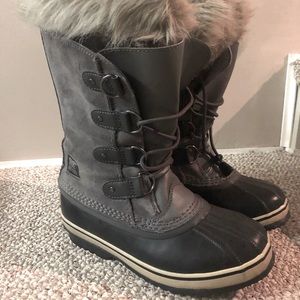 Sorel Youth Joan of Arctic
